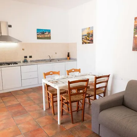Holidaysicily Apartment *